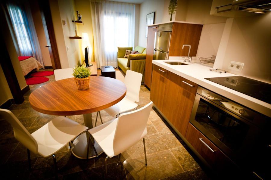 Apartamentos Abaco Llanes Eksteriør billede