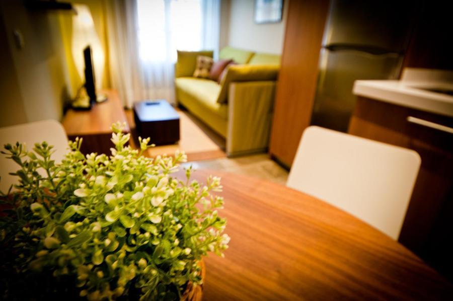 Apartamentos Abaco Llanes Værelse billede